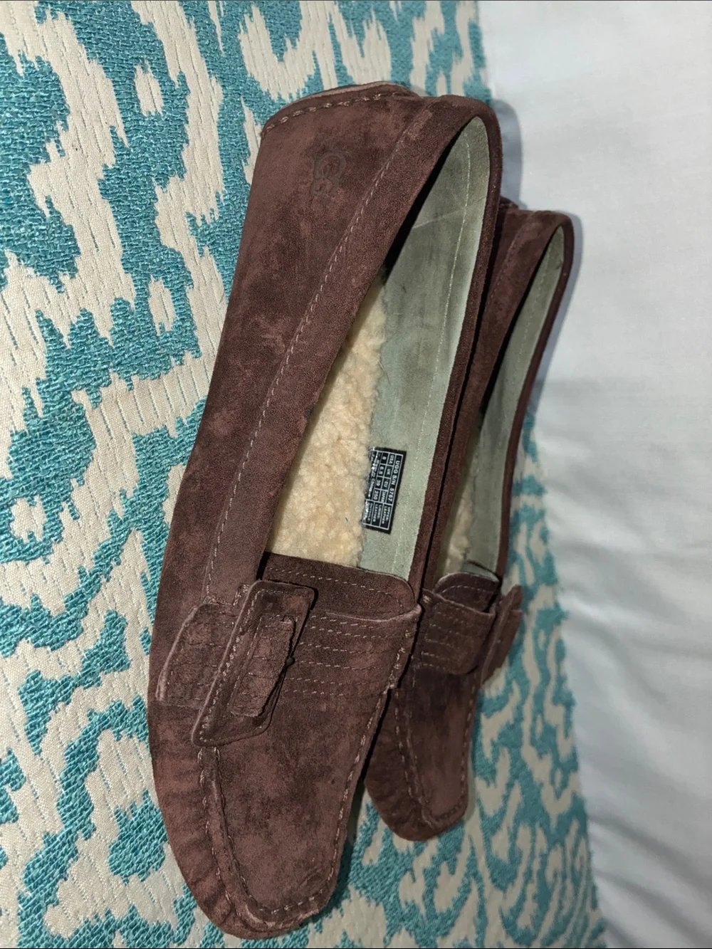 UGG Women’s Dark Brown Suede Shearling-Trim Loafers Sz 8